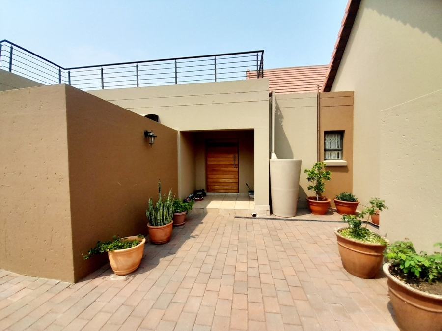 4 Bedroom Property for Sale in Leloko Lifestyle Estate North West